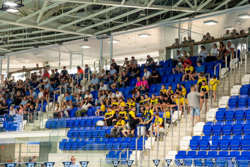 Prvé finále Extraligy v NOCKE, ŠK Hornets vs KVP Nováky 8:18
