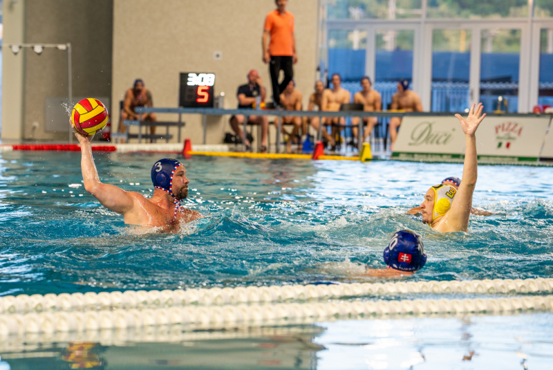 Prvé finále Extraligy v NOCKE, ŠK Hornets vs KVP Nováky 8:18