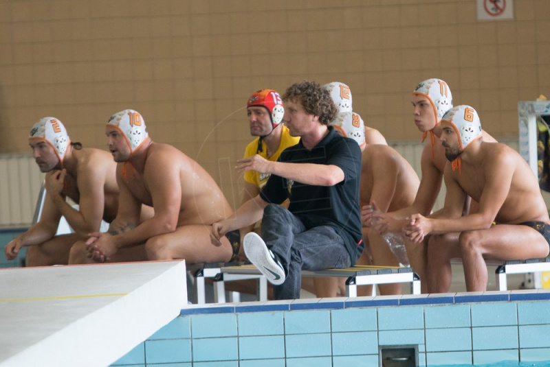 Novinky / Vodní pólisti Hornets zvládli oba ťažké zápasy. Výrazne ich podržal brankár. - foto Novinky / Vodní pólisti Hornets zvládli oba ťažké zápasy. Výrazne ich podržal brankár. - foto