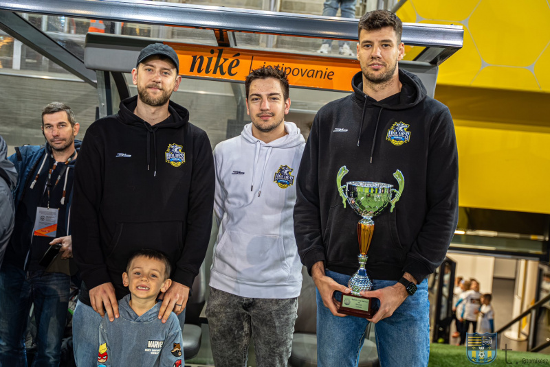 Večer šampiónov v košickej futbalovej aréne s ŠK Hornets Košice 10.5.2025