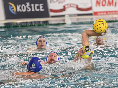 Nervydrásajúce prvé semifinále proti Slávii UK ukoristili naše Sršňe pre seba až po pokutových hodoch, v sérii vedieme 1:0!